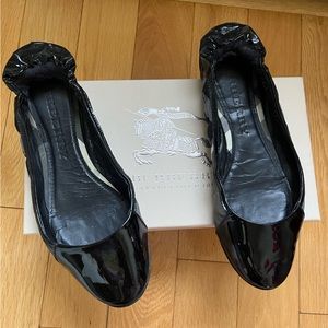 Women’s Burberry flats shoes